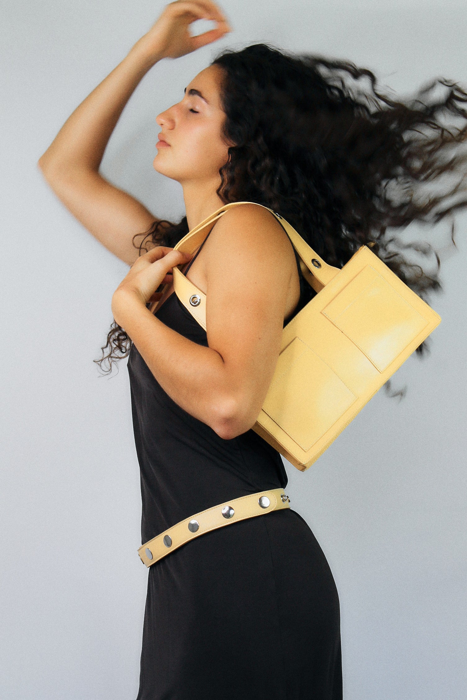 Adjustable Click Belt in Nappa Leather - Butter