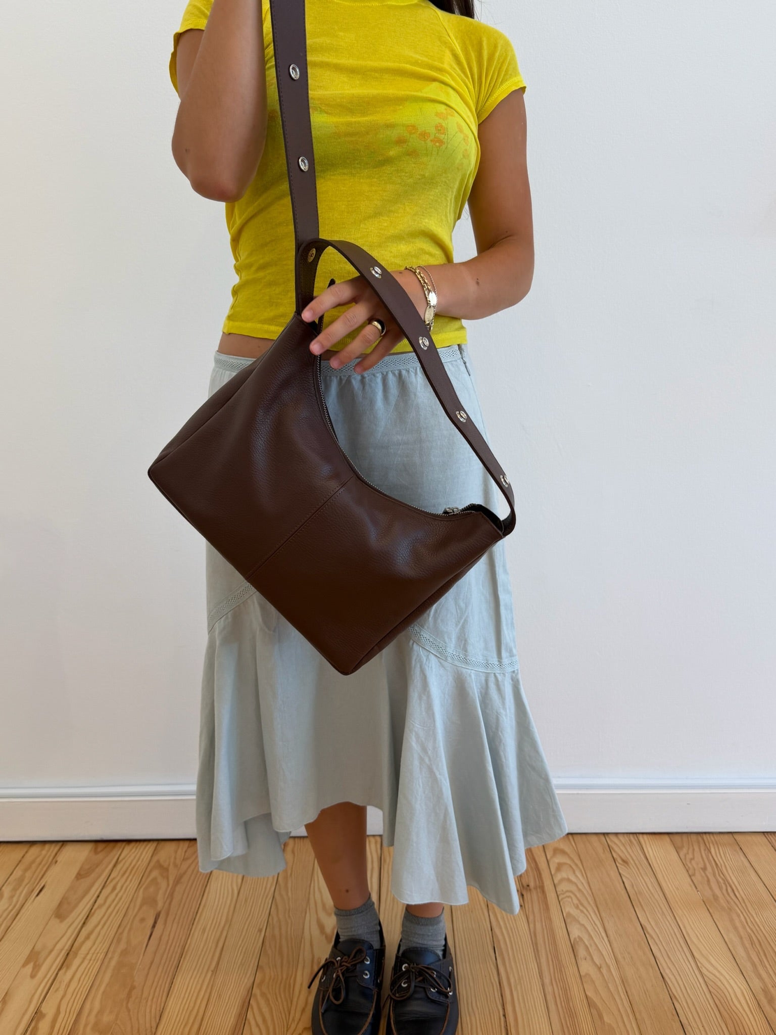 Tika Bag in Grained Leather - Brown