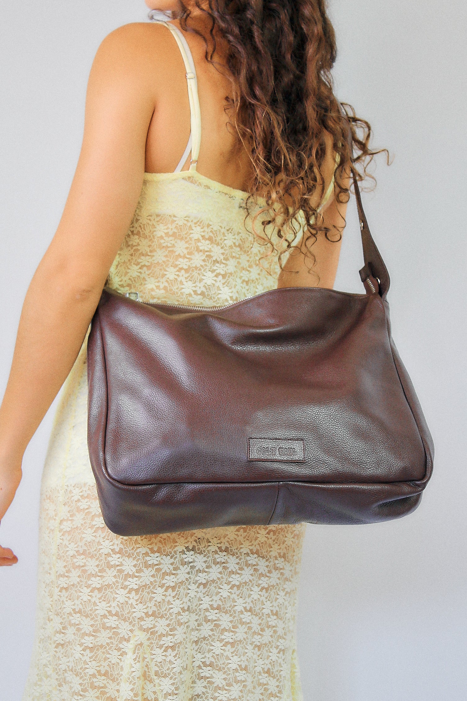 Tikon Bag in Grained Nappa Leather - Chocolate