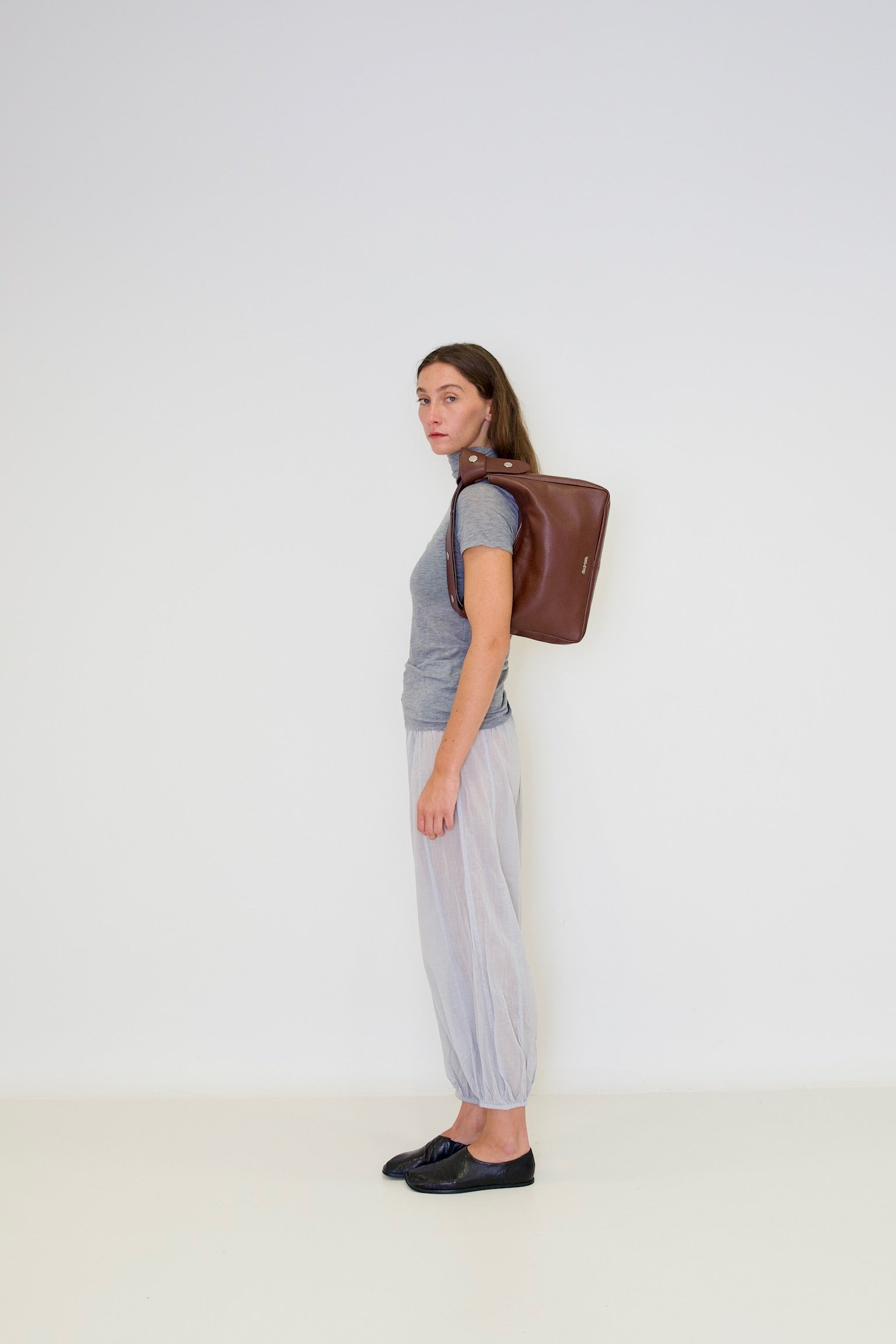 Tika Bag in Grained Leather - Brown