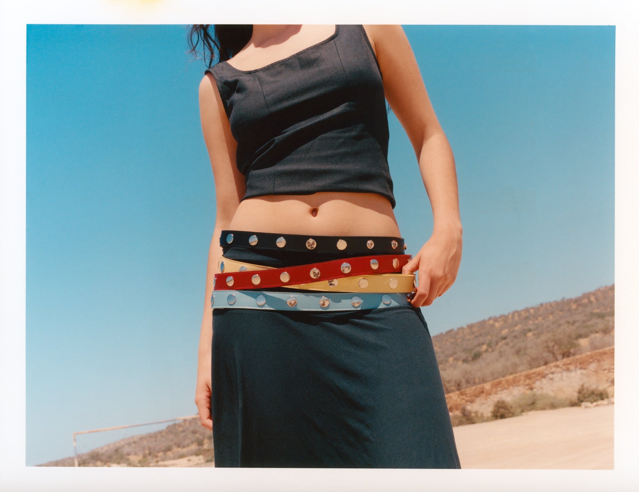 Cinturón Click Ajustable en piel Napa - Amarillo Mantequilla