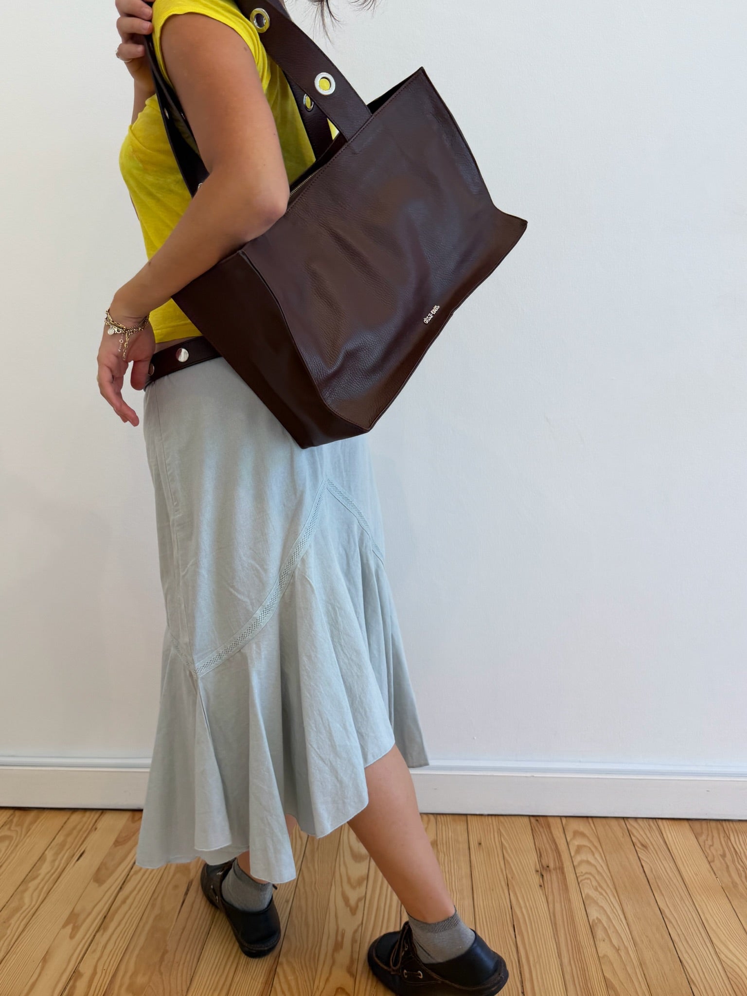 Muse Bag in Grained Leather - Brown