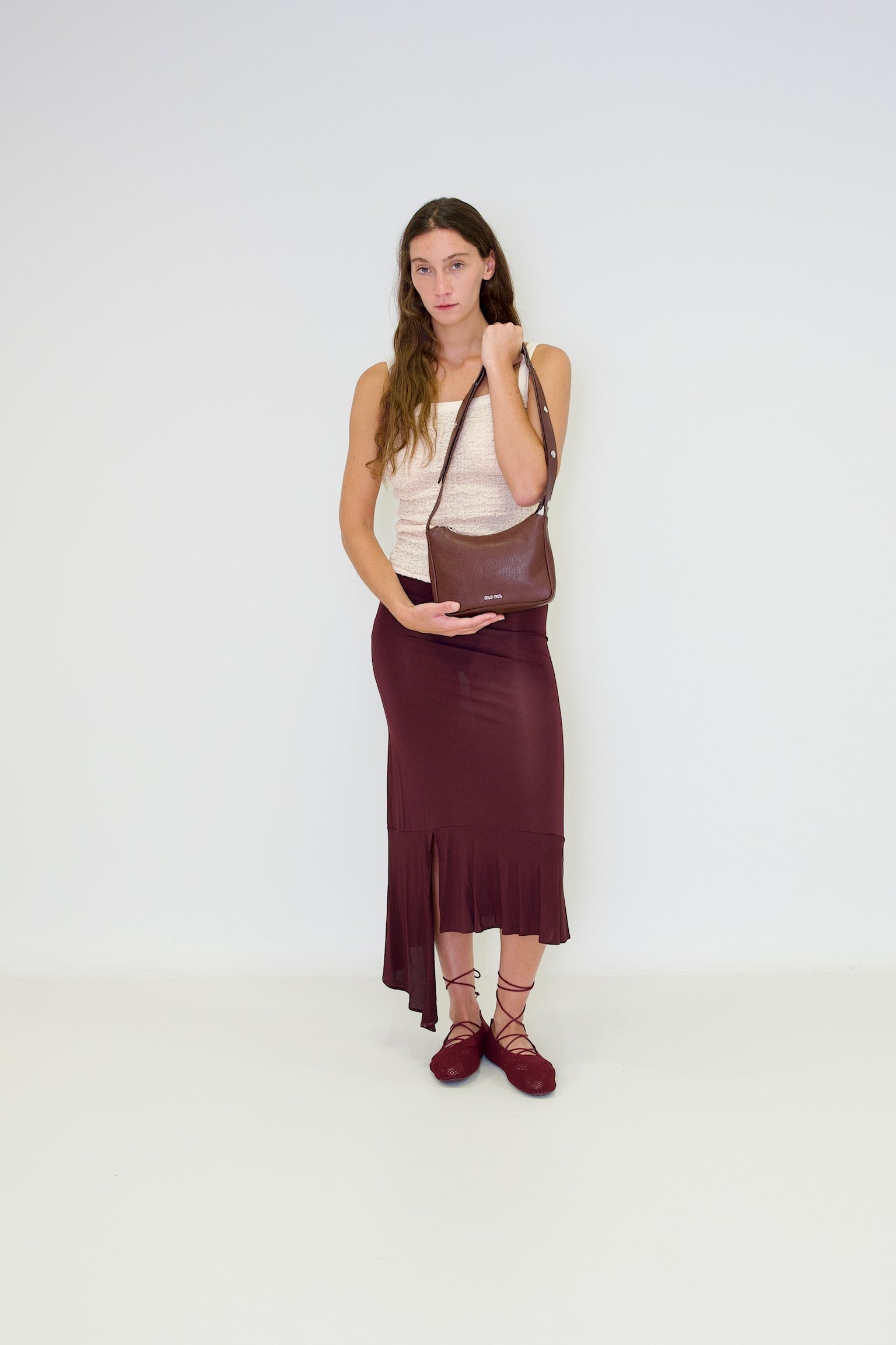 Tika Small Bag in Grained Leather - Brown